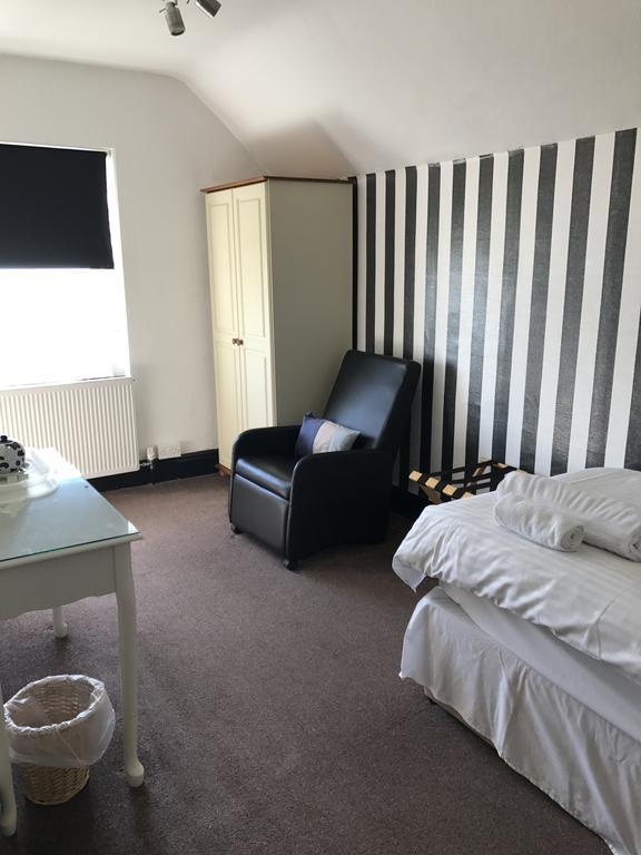 Edelweiss Guest House Douglas Luaran gambar